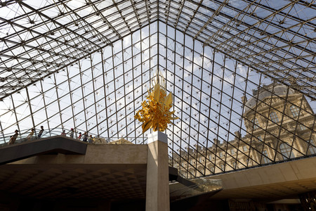 Palais du Louvre in Paris