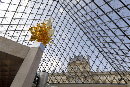 Palais du Louvre in Paris