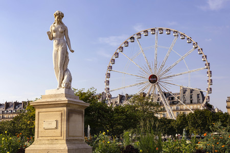 Palais du Louvre in Paris