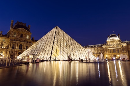 Palais du Louvre in Paris