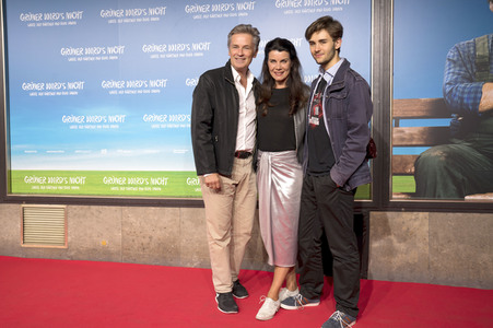 Filmpremiere 'Grüner wird's nicht, sagte der Gärtner und flog davon' in München