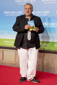 Filmpremiere 'Grüner wird's nicht, sagte der Gärtner und flog davon' in München