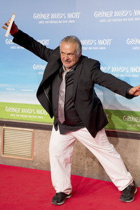 Filmpremiere 'Grüner wird's nicht, sagte der Gärtner und flog davon' in München