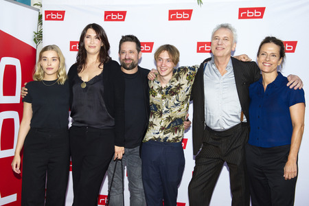 Filmpremiere 'Alles Isy' in Berlin