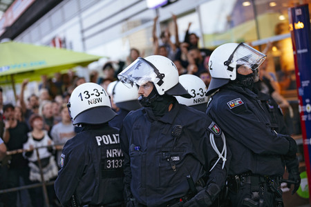 Symbolfoto Polizei-Überstunden