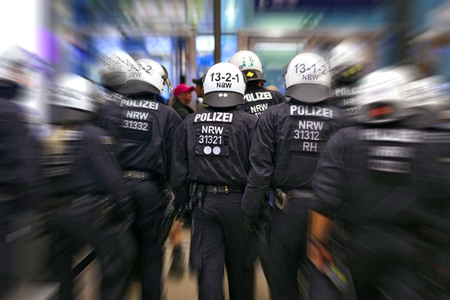 Symbolfoto Polizei-Überstunden