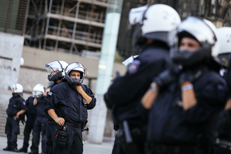 Symbolfoto Polizei-Überstunden