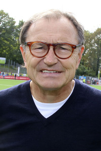 Benefiz-Fußballspiel 'Kicken mit Herz' 2018 in Hamburg