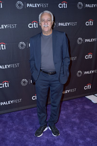 Serienscreening 'I Feel Bad' in Beverly Hills