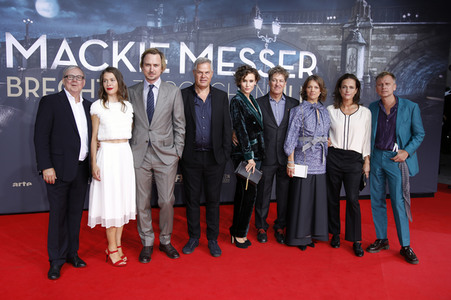 Filmpremiere 'Mackie Messer - Brechts Dreigroschenfilm' in Berlin
