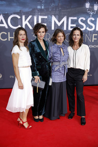 Filmpremiere 'Mackie Messer - Brechts Dreigroschenfilm' in Berlin