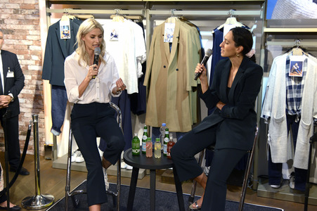 Late-Night Shopping Event mit Lena Gercke in Düsseldorf