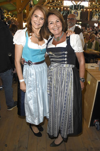Im Volkssängerzelt bei der Eröffnung vom Oktoberfest 2018 in München