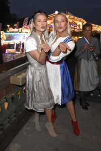 In Käfers Wiesn-Schänke bei der Eröffnung vom Oktoberfest 2018 in München