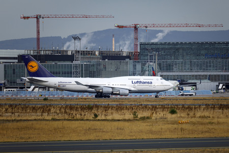 Symbolfoto Flughafen