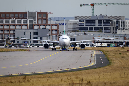 Symbolfoto Flughafen