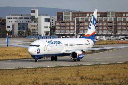 Symbolfoto Flughafen