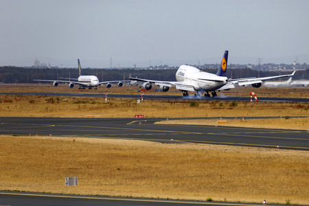 Symbolfoto Flughafen
