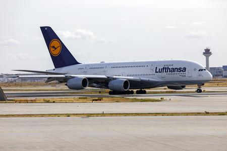 Symbolfoto Flughafen