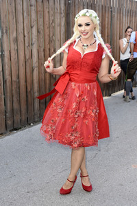 Prominente auf dem Oktoberfest 2018 in München
