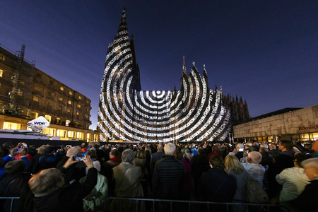 Lichtspektakel 'Dona Nobis Pacem' in Köln