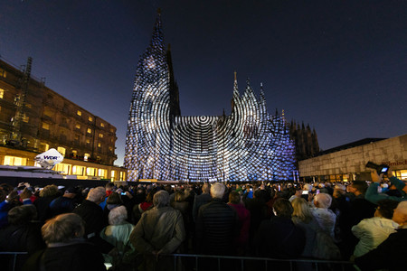 Lichtspektakel 'Dona Nobis Pacem' in Köln