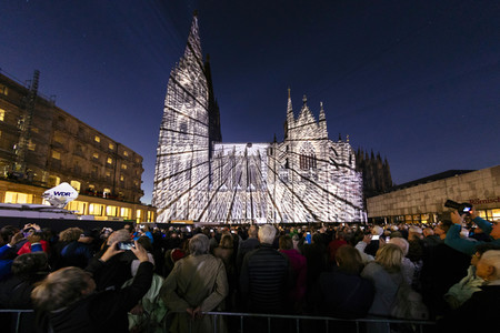 Lichtspektakel 'Dona Nobis Pacem' in Köln