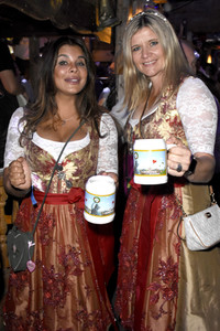 In Käfers Wiesn-Schänke auf dem Oktoberfest 2018 in München