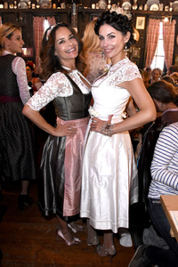 3. Wiesn Charity Lunch im Festzelt Zur Bratwurst beim Oktoberfest 2018 in München