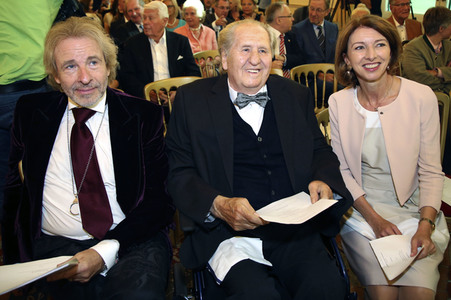 Verleihung des Großen Ehrenzeichens an Karl Spiehs in Wien