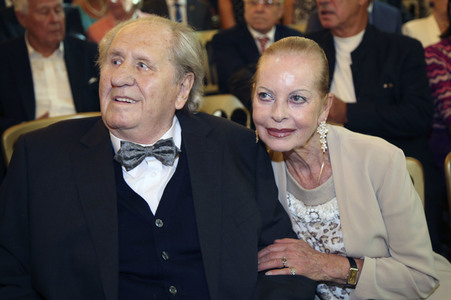 Verleihung des Großen Ehrenzeichens an Karl Spiehs in Wien