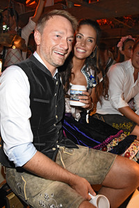 In Käfers Wiesn-Schänke auf dem Oktoberfest 2018 in München