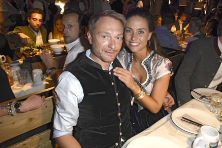 In Käfers Wiesn-Schänke auf dem Oktoberfest 2018 in München