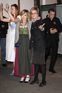 In Käfers Wiesn-Schänke auf dem Oktoberfest 2018 in München