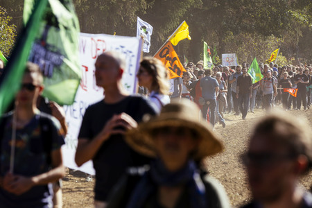 Großdemo 'Wald retten - Kohle stoppen' am Hambacher Wald