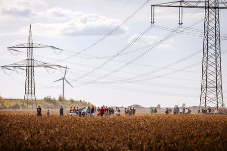 Großdemo 'Wald retten - Kohle stoppen' am Hambacher Wald