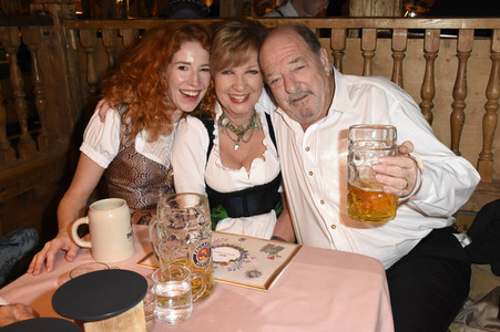 In Käfers Wiesn-Schänke auf dem Oktoberfest 2018 in München