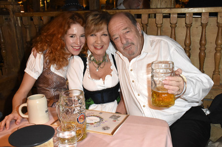 In Käfers Wiesn-Schänke auf dem Oktoberfest 2018 in München