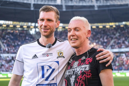 Abschiedsspiel 'Mertes Homecoming' in Hannover