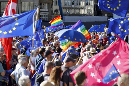 Kundgebung 'Pulse of Europe' in Köln