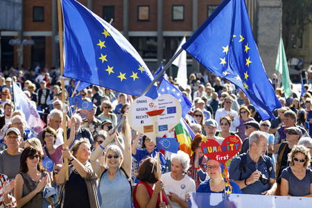 Kundgebung 'Pulse of Europe' in Köln