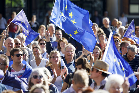 Kundgebung 'Pulse of Europe' in Köln