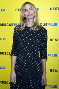 Veronica Blume präsentiert Rescue Plus Produkte in Madrid