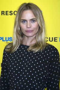 Veronica Blume präsentiert Rescue Plus Produkte in Madrid
