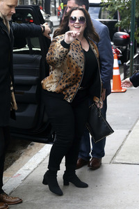 Melissa McCarthy besucht die Talkshow 'Build Series' in New York