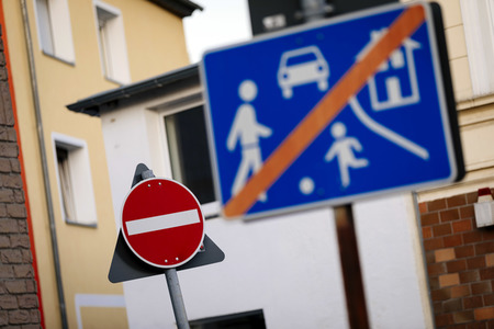 Symbolbild Einfahrt verboten