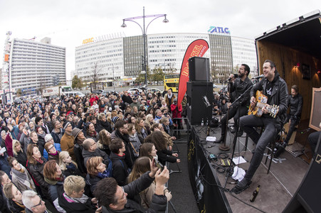 Straßenkonzert von The BossHoss in Berlin