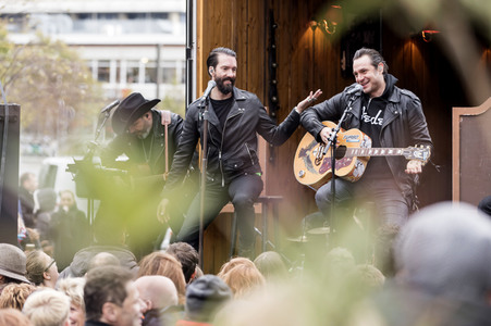 Straßenkonzert von The BossHoss in Berlin