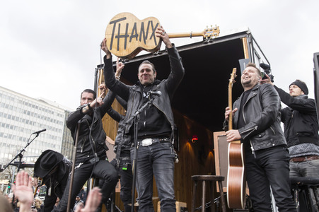 Straßenkonzert von The BossHoss in Berlin