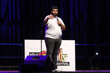 Auftritt von Faisal Kawusi in Köln